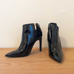 Zara Heeled Shiny Patent Ankle Boots / Size 5